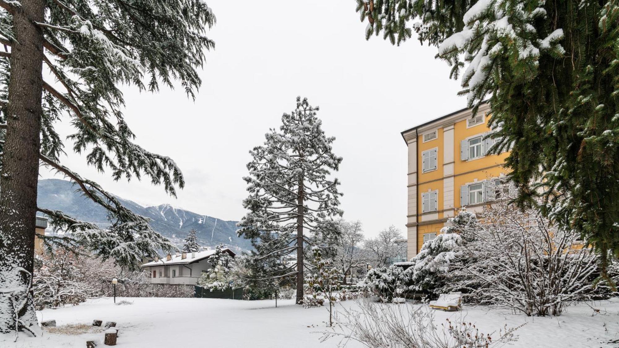 Jarolim Hotel 3*